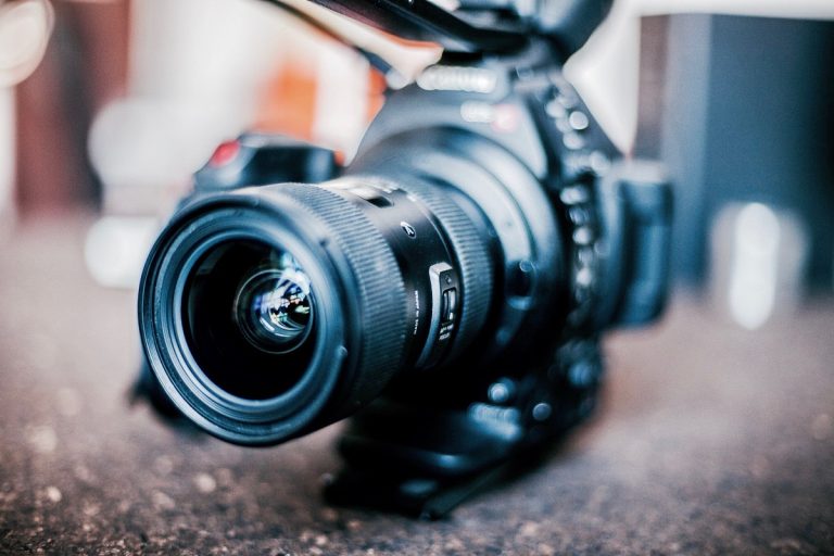 Blog | produkcja filmów reklamowych 52 Jeden obiektyw na bezludną wyspę?