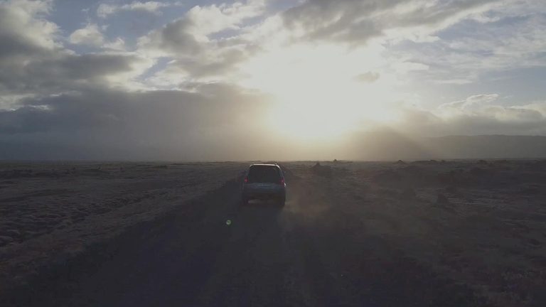 Blog | produkcja filmów reklamowych 32 Magia czy turystyczna ściema: Islandia | VLOG