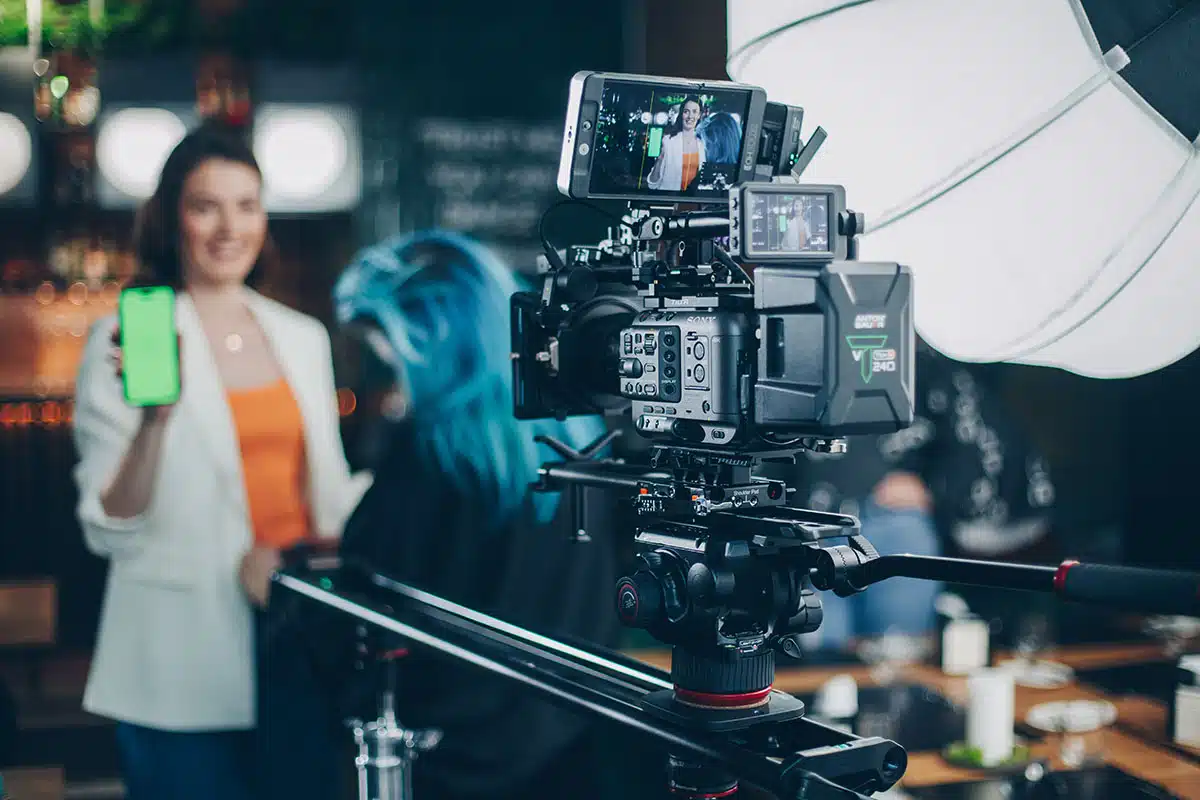 Produkcja filmów reklamowych Warszawa | Motion Pikczer 3 Dr. Oetker