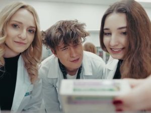 Filmy promocyjne dla uczelni – Uniwersytet Medyczny w Łodzi