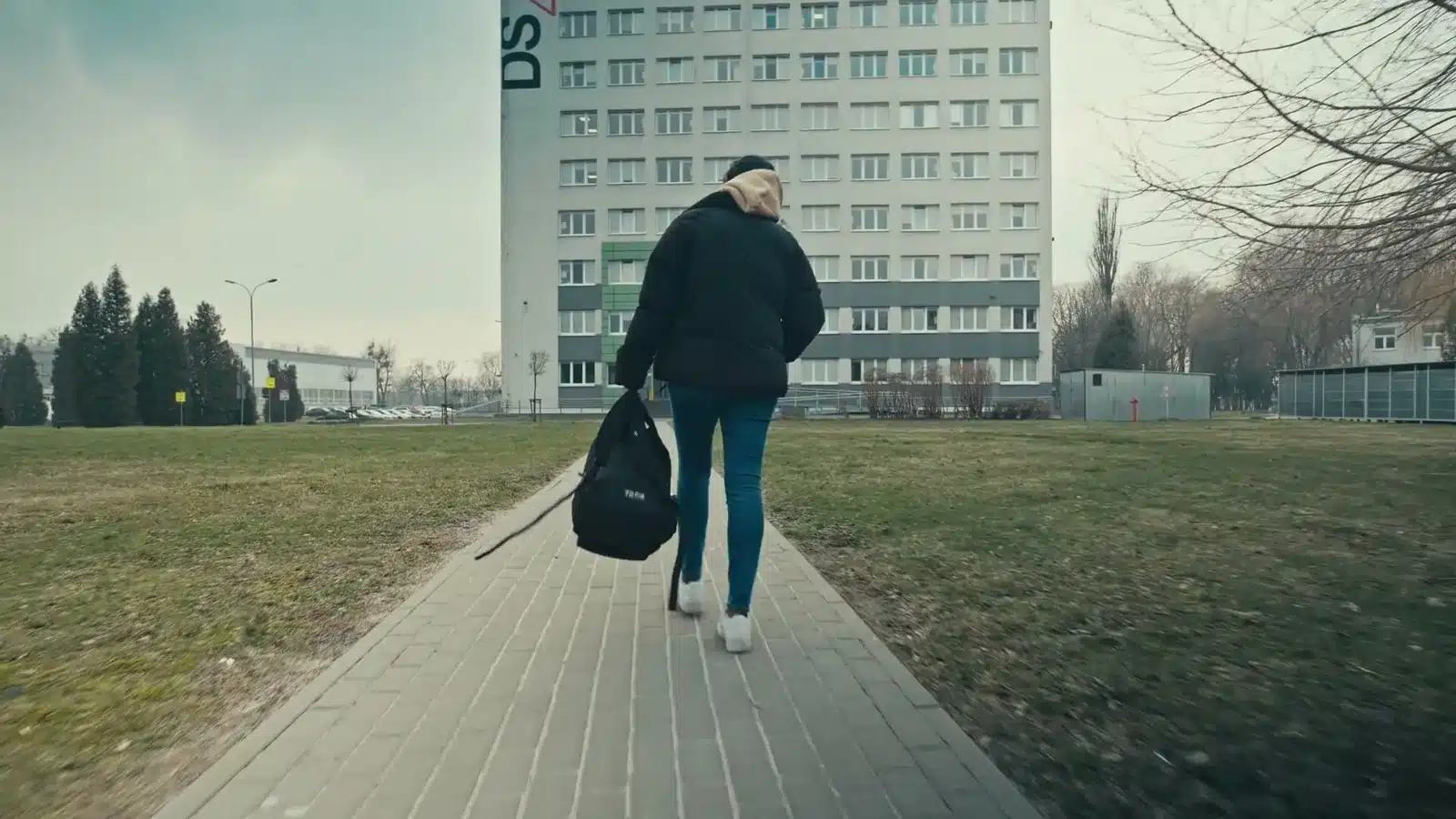 Film promocyjny w projekcie NAWA Welcome to Poland: co wpisać do budżetu i jak to rozliczyć 4 Film promocyjny uczelni - kampus Uniwersytetu Medycznego w Łodzi