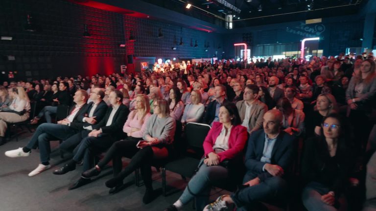 Film z wydarzenia, który można wykorzystać dłużej